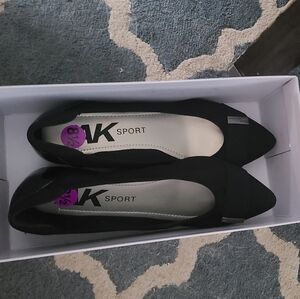 Anne Klein Sport Black flats size 8.5